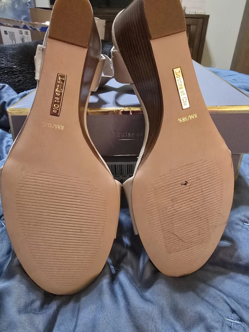 Louise et Cie Punya Nude Patent Ankle-Strap Wedge Sandals Size 8 Like New